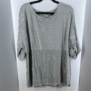 NWT Max Studio Shirt Women's 3X White with Black Dashed Lines